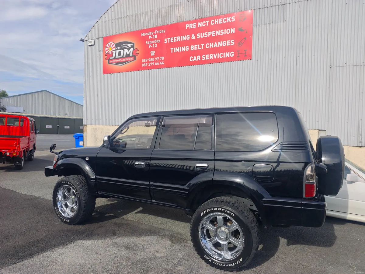 Toyota  Land Cruiser Tax 56 - Image 4