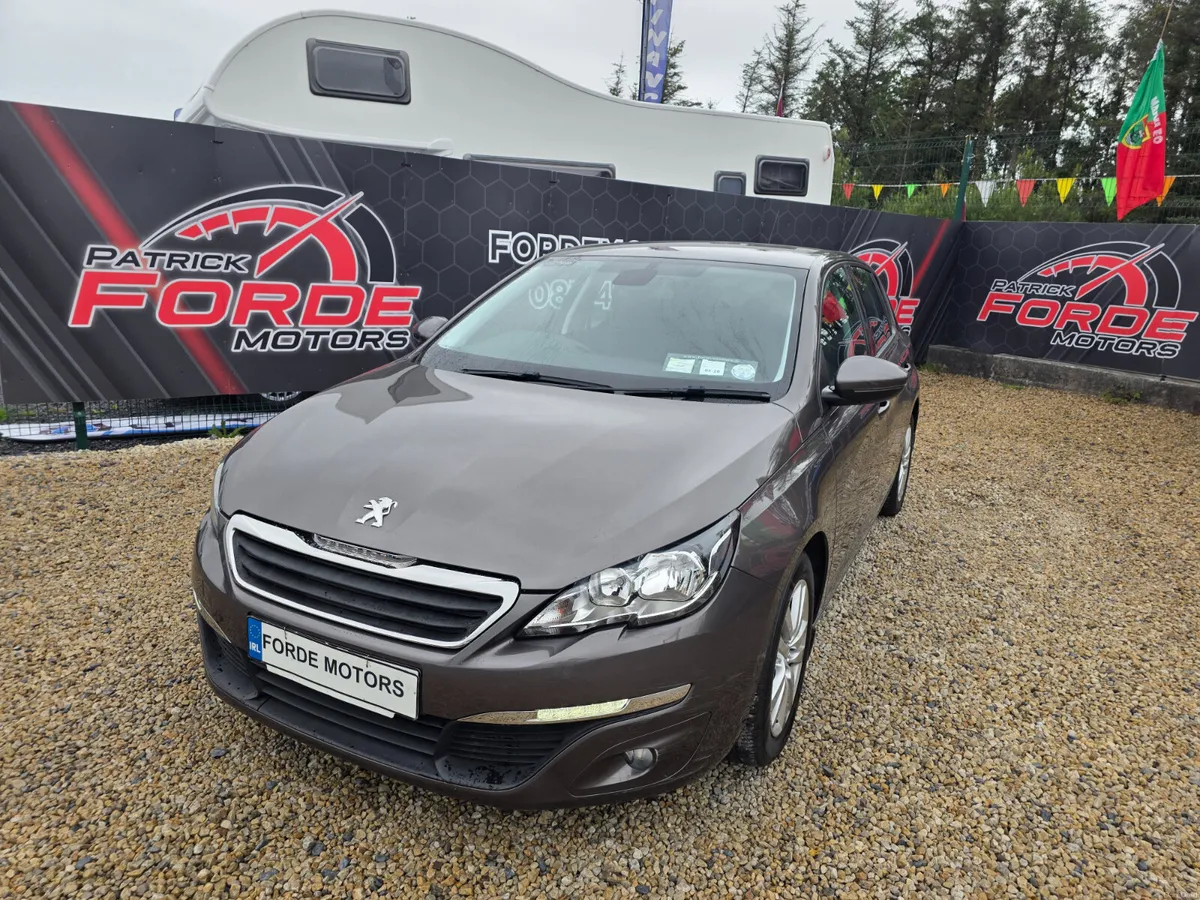 Peugeot 308 2015 - Image 2