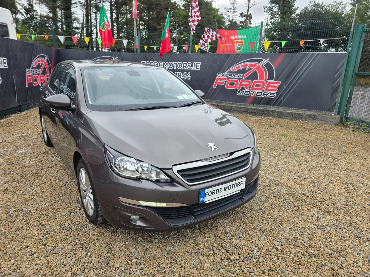 Peugeot 308 2015 - Image 1