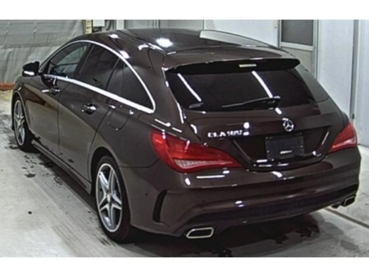 Mercedes-Benz CLA 1.6 Petrol Auto - Image 3