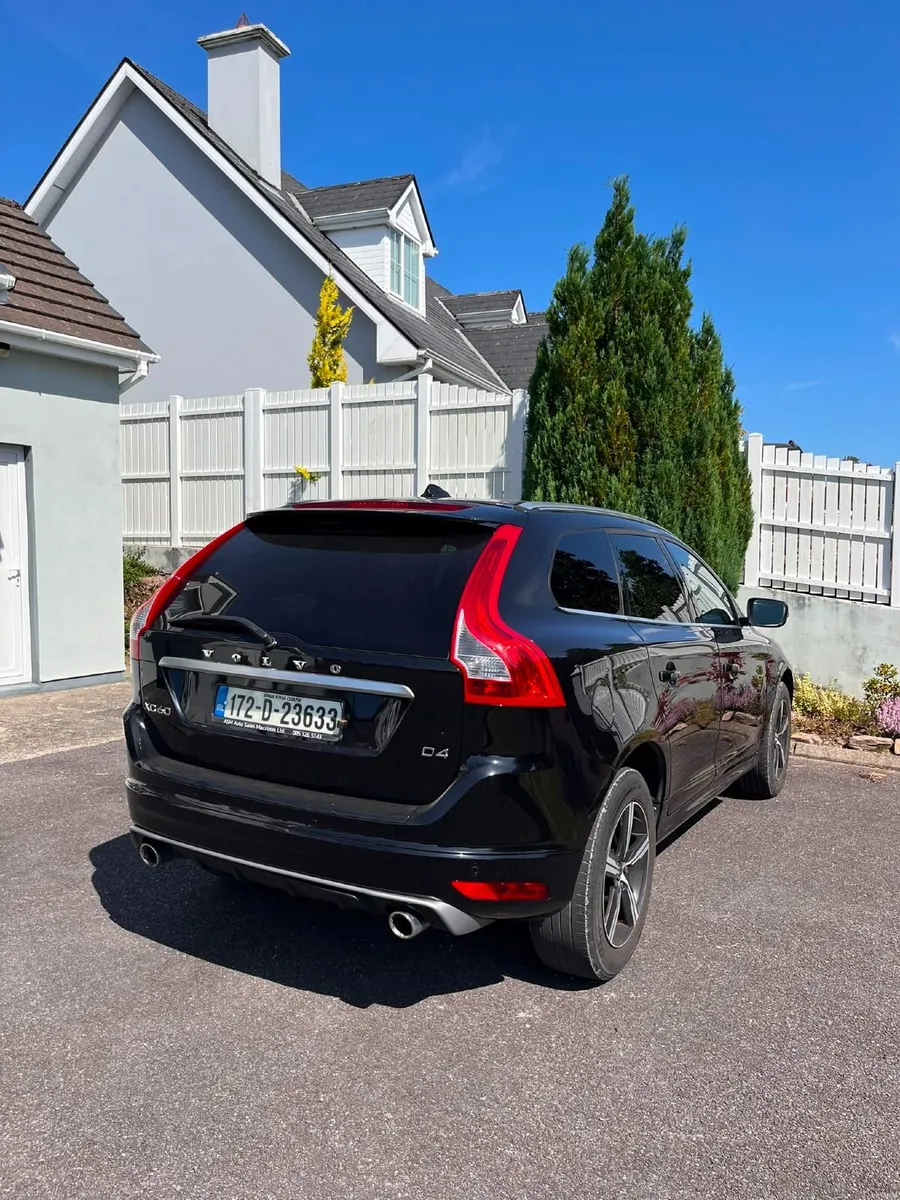 Volvo XC60 2017 D4 / 190 BHP / Auto / SE LUX - Image 4