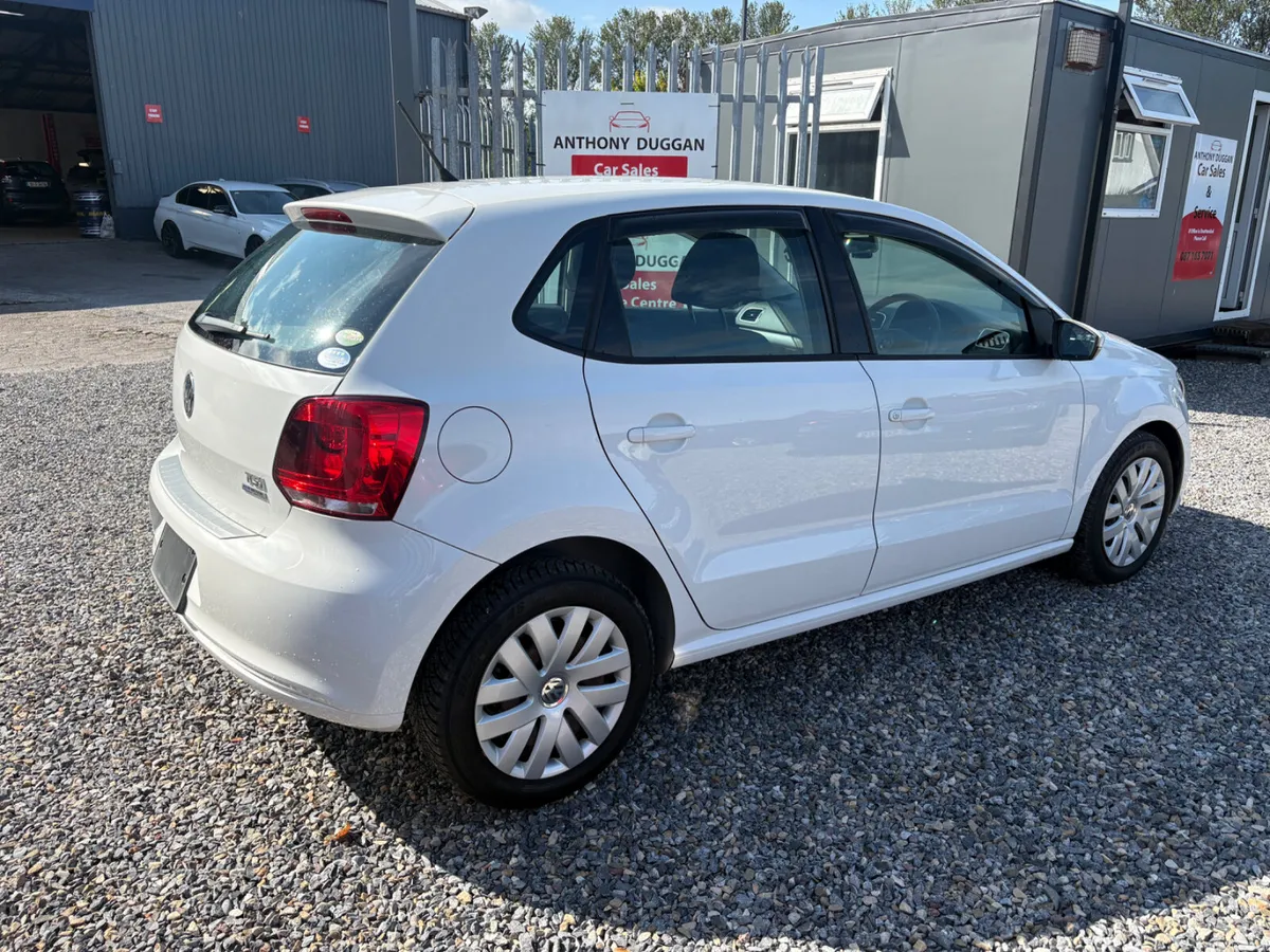 2013 Volkswagen polo 1.2 Automatic - Image 3