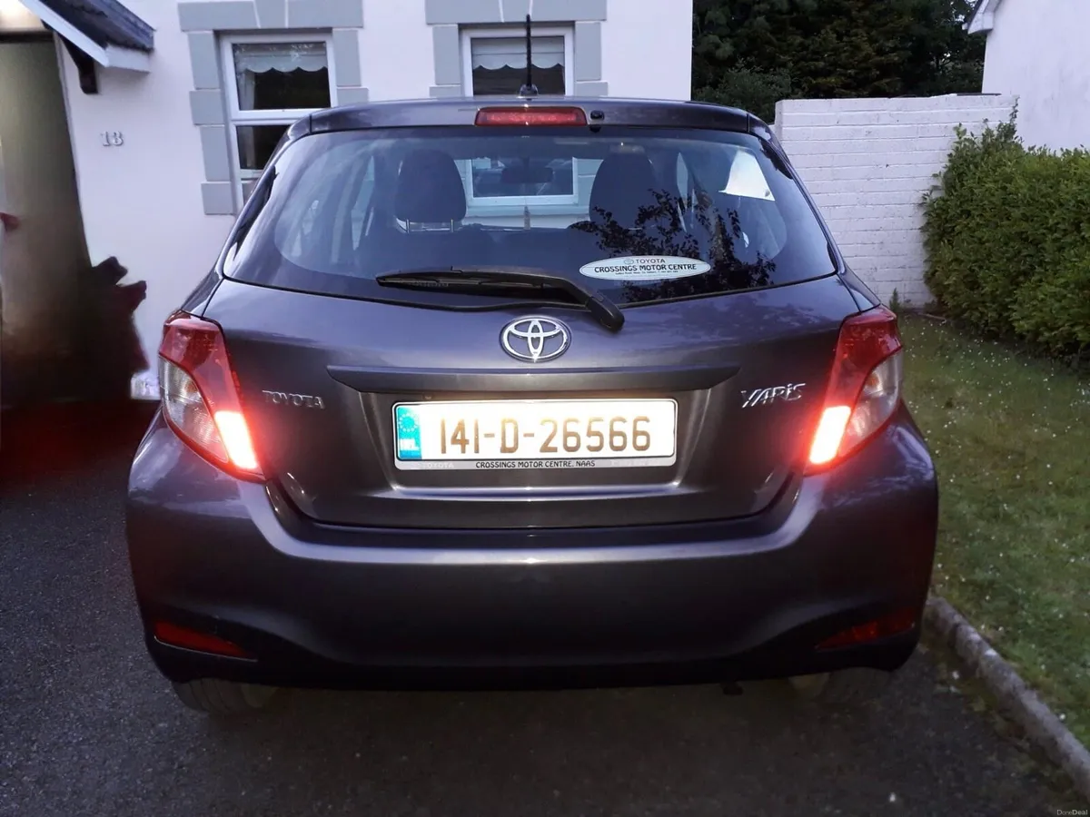 2014 Toyota Yaris 1.0L - Image 2