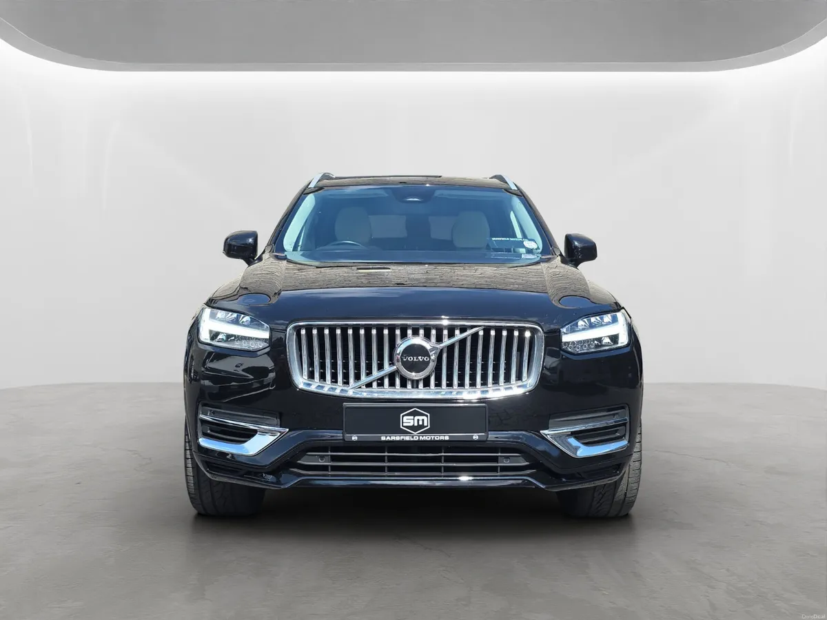 2023 VOLVO XC90 2.0 T8 CORE 7 SEATER. - Image 2