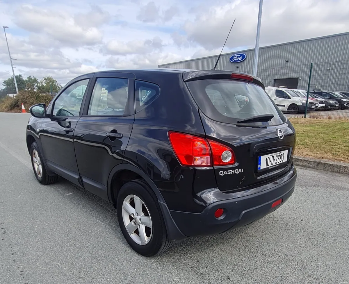 Nissan Qashqai 2010 - Image 3