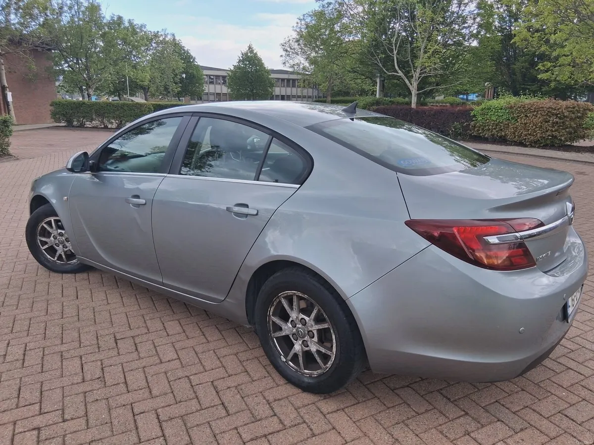 Opel Insignia - Image 3