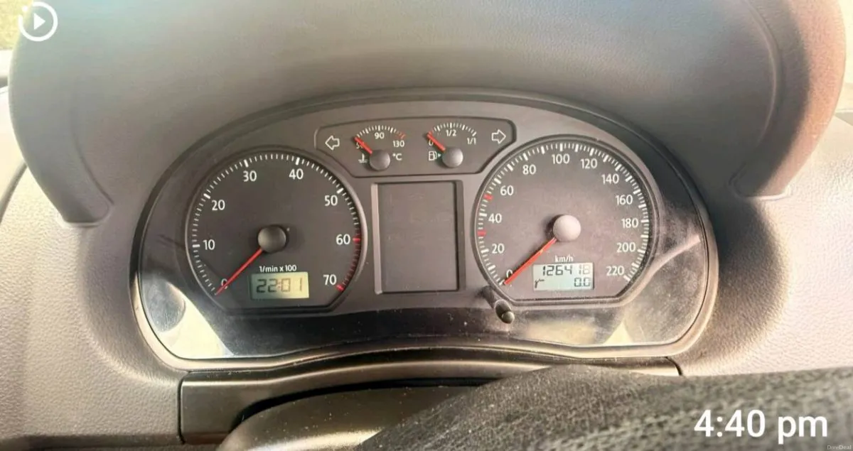 07 volkswagon polo - Image 6