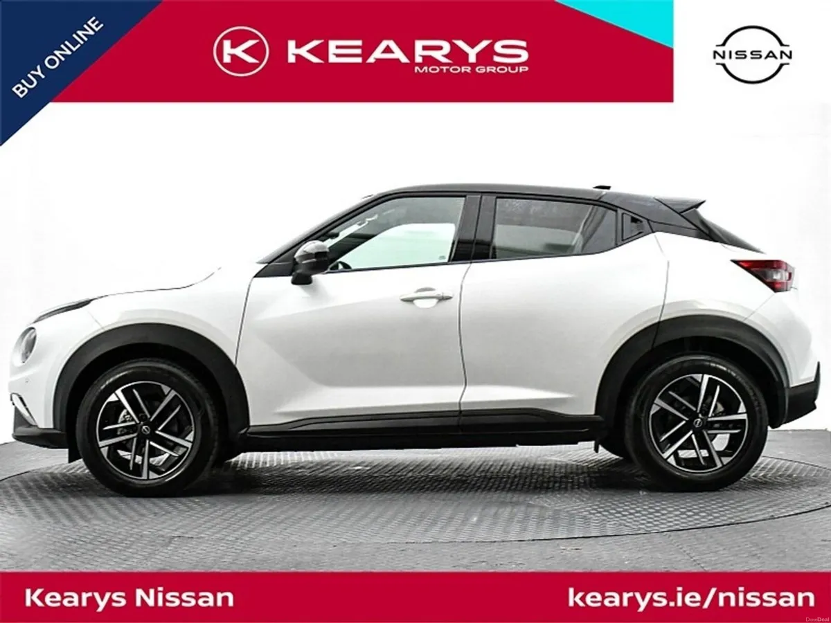Nissan Juke HYBRID 1.6 SV PREMIUM 2 TONE - Image 3