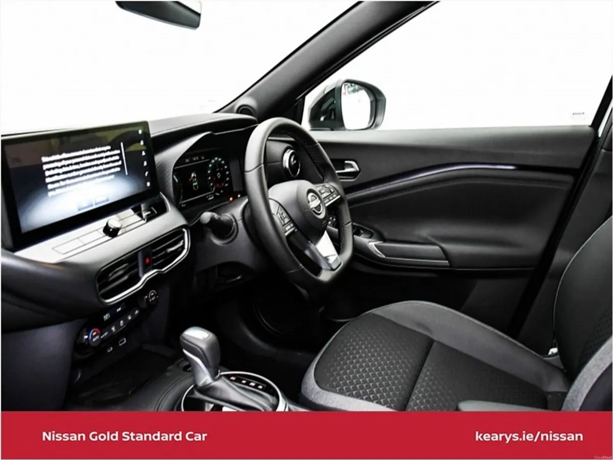 Nissan Juke HYBRID 1.6 SV PREMIUM 2 TONE - Image 5