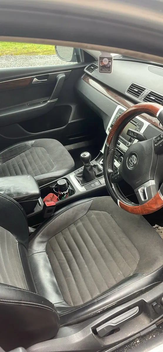 Volkswagen Passat b7 higline (engine seized - Image 3