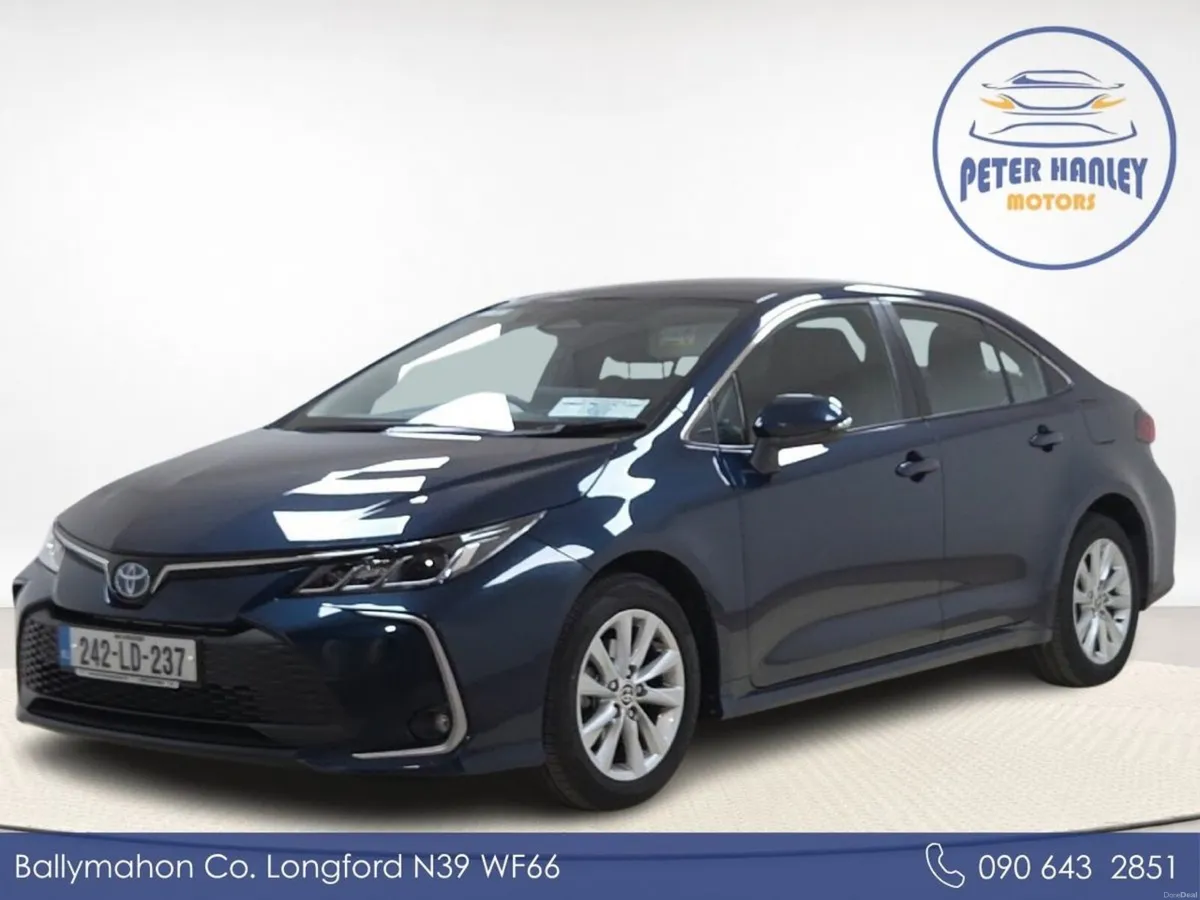 Toyota Corolla 1.8 Hybrid Luna Saloon - Image 3