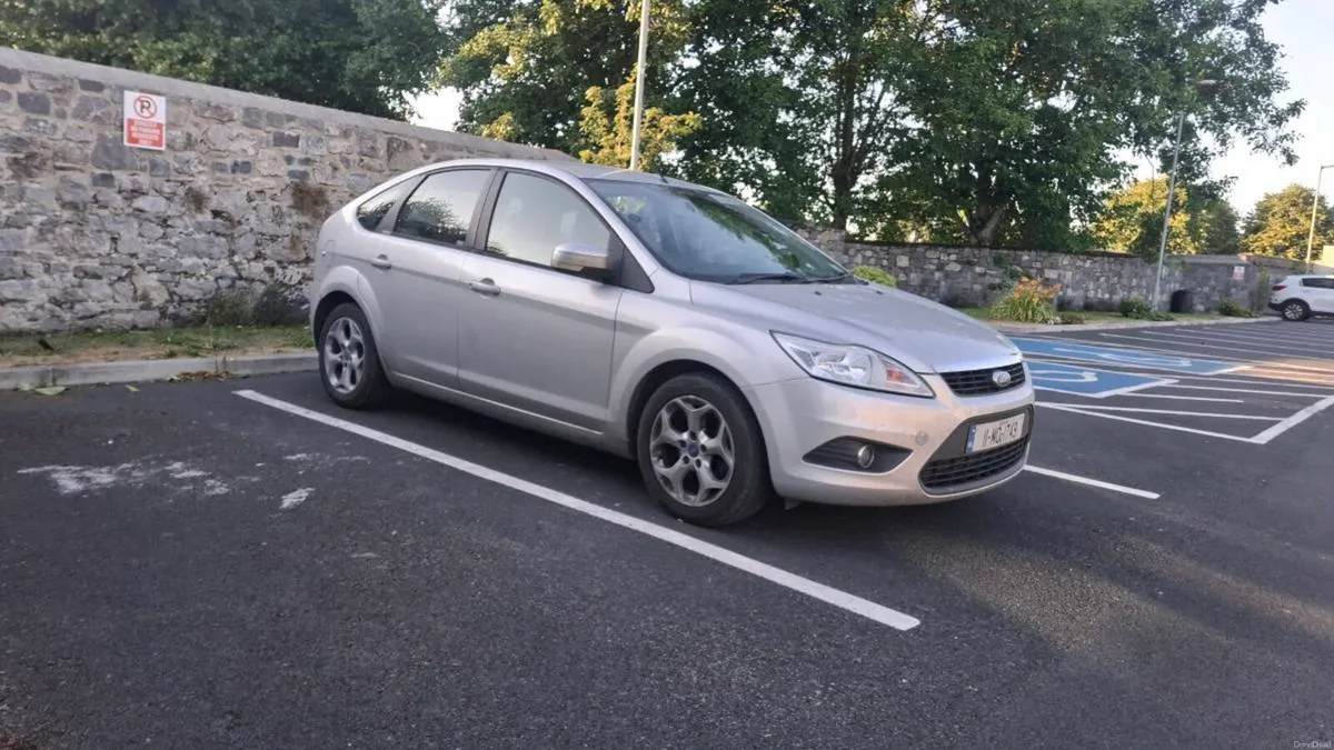 Ford focus 2011 - Image 1