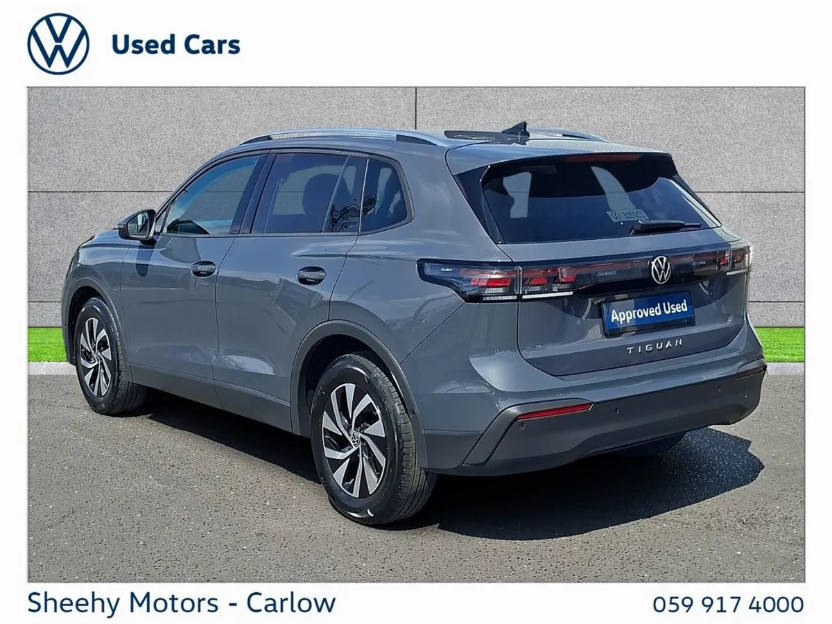Volkswagen Tiguan 2.0TDI Launch Edition DSG 5DR - Image 3