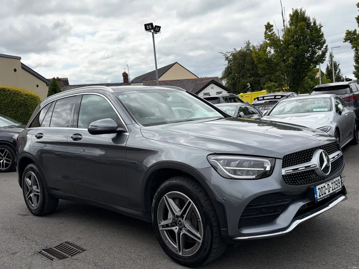 202 Mercedes-Benz GLC 300E Hybrid *Low Kils* - Image 3