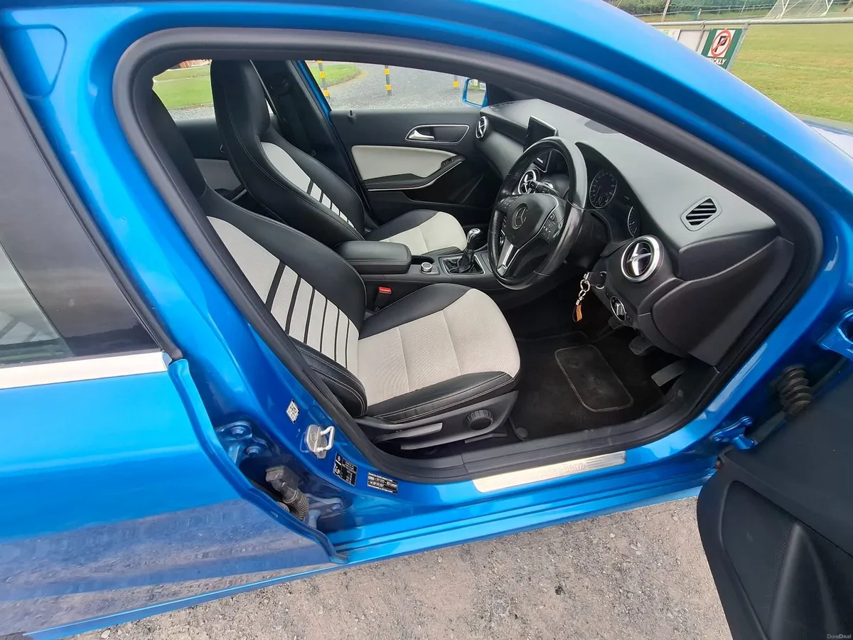 Mercedes-Benz A-Class 2015 - Image 3