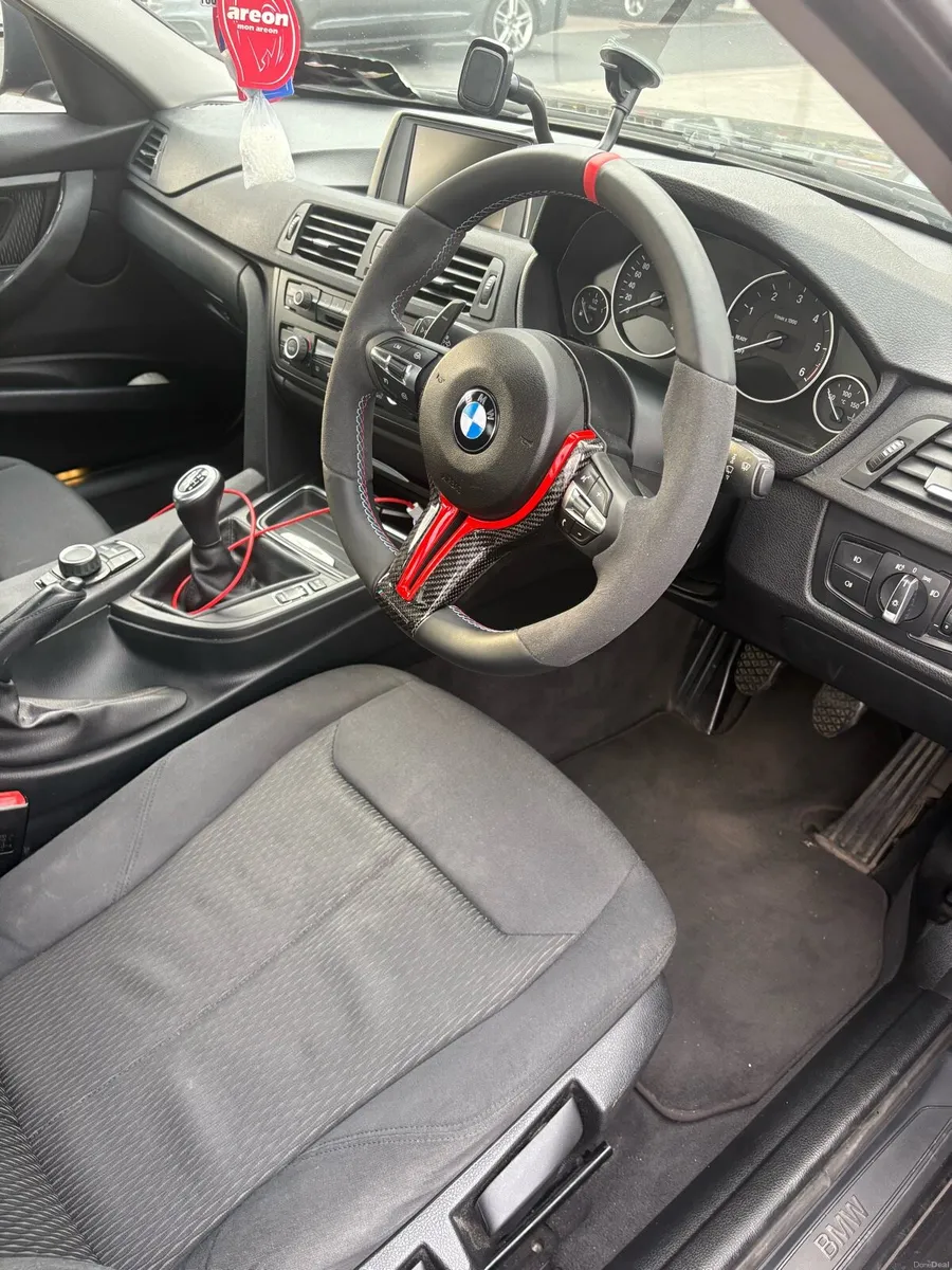 Car - Image 1