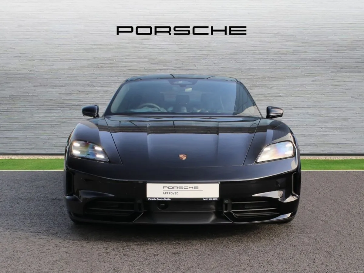 Porsche Taycan Black Edition - Image 6