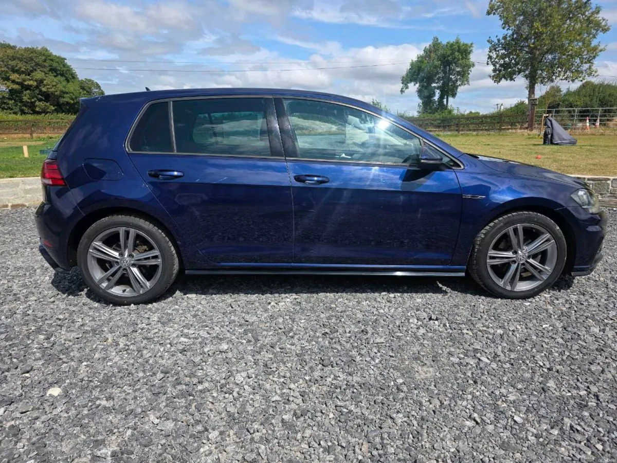Volkswagen Golf R-Line - Image 6