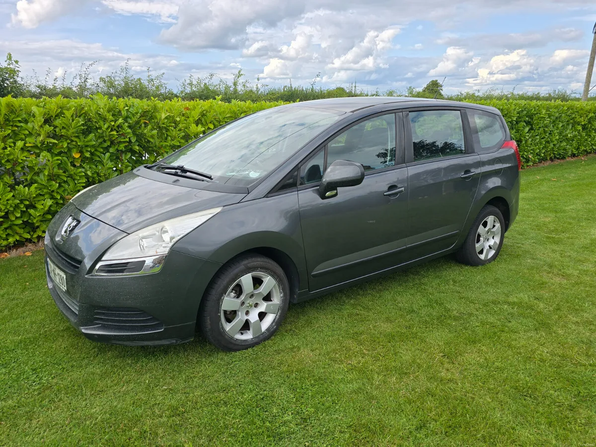131 Peugeot 5008 Automatic  7 Seater - Image 4