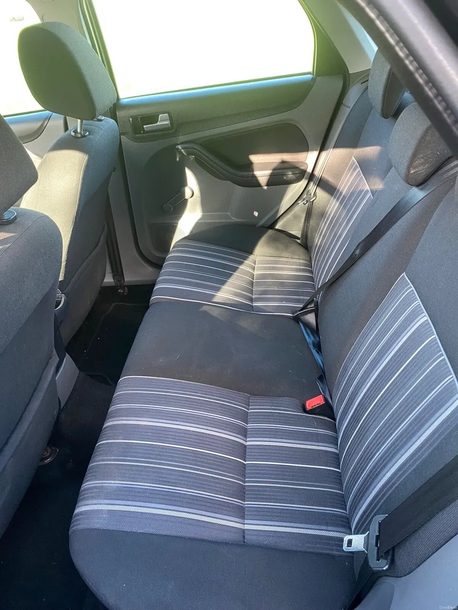 Ford focus 1.6 diesel 2010 - Image 6