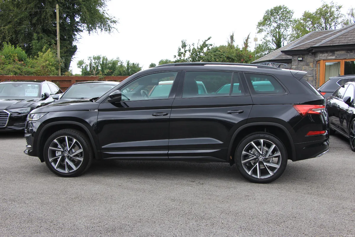 Kodiaq Sportline * High spec * 7 seats - Image 6