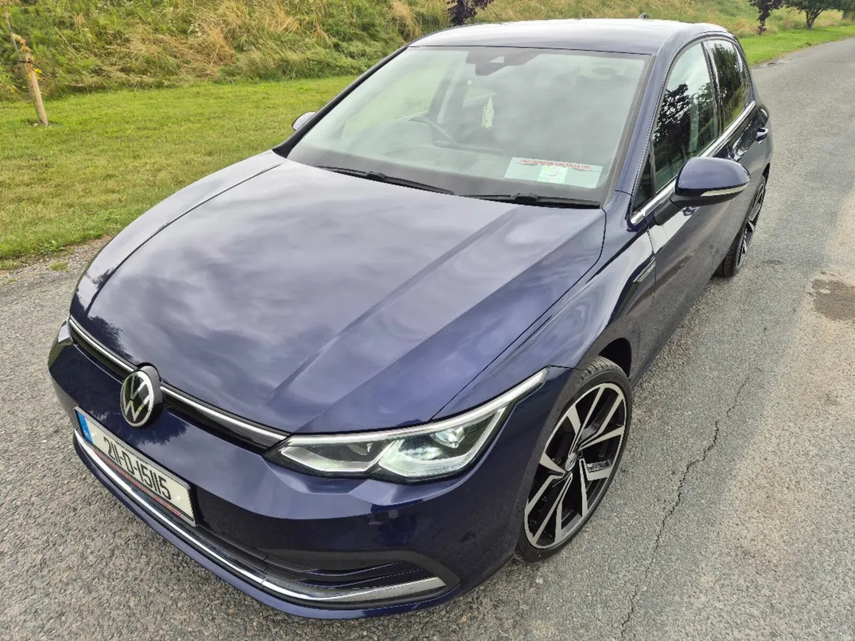 Volkswagen Golf Style 2.0L TDI - Image 3