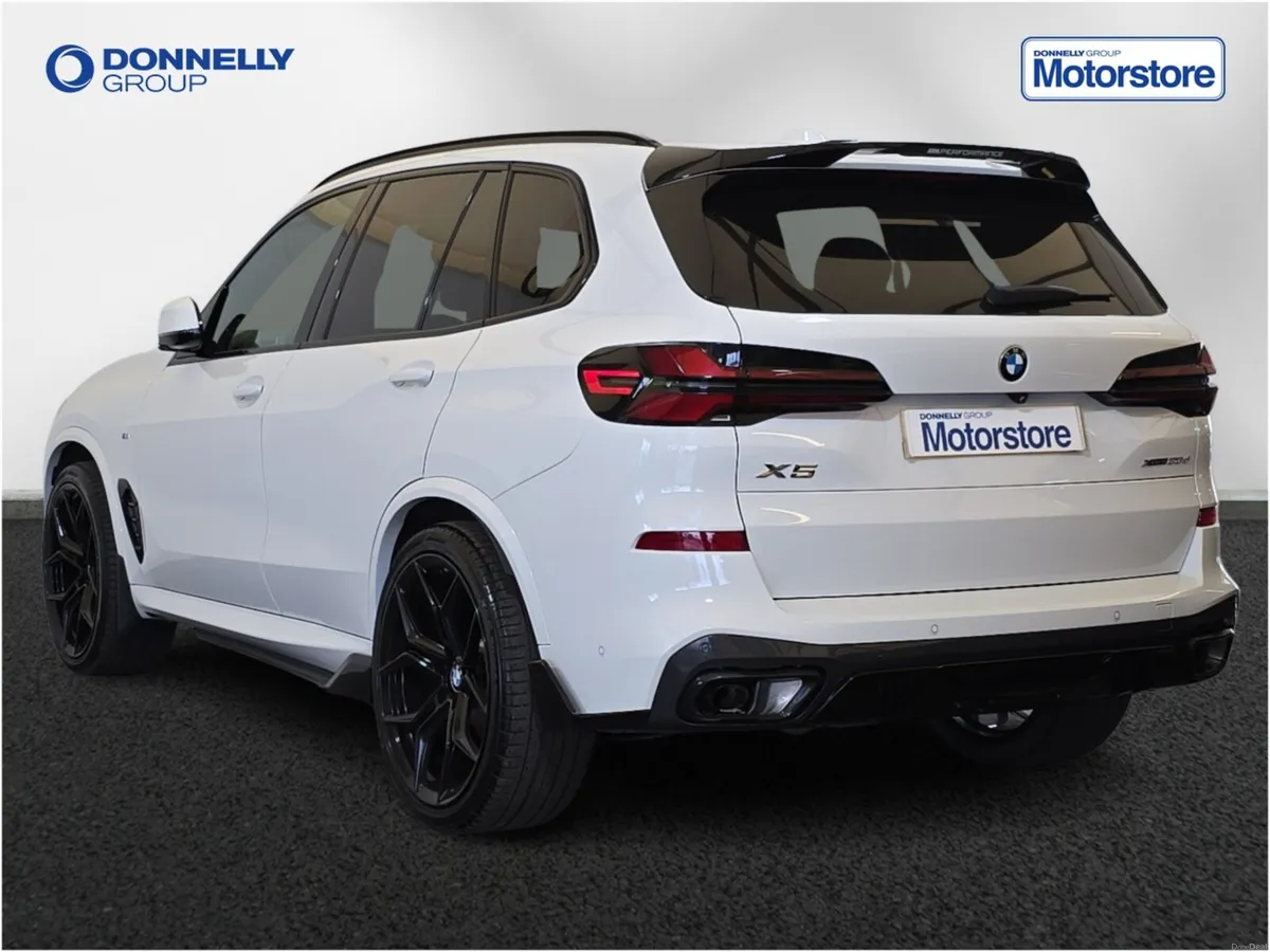 BMW X5 Diesel Estate M Sport - Image 2