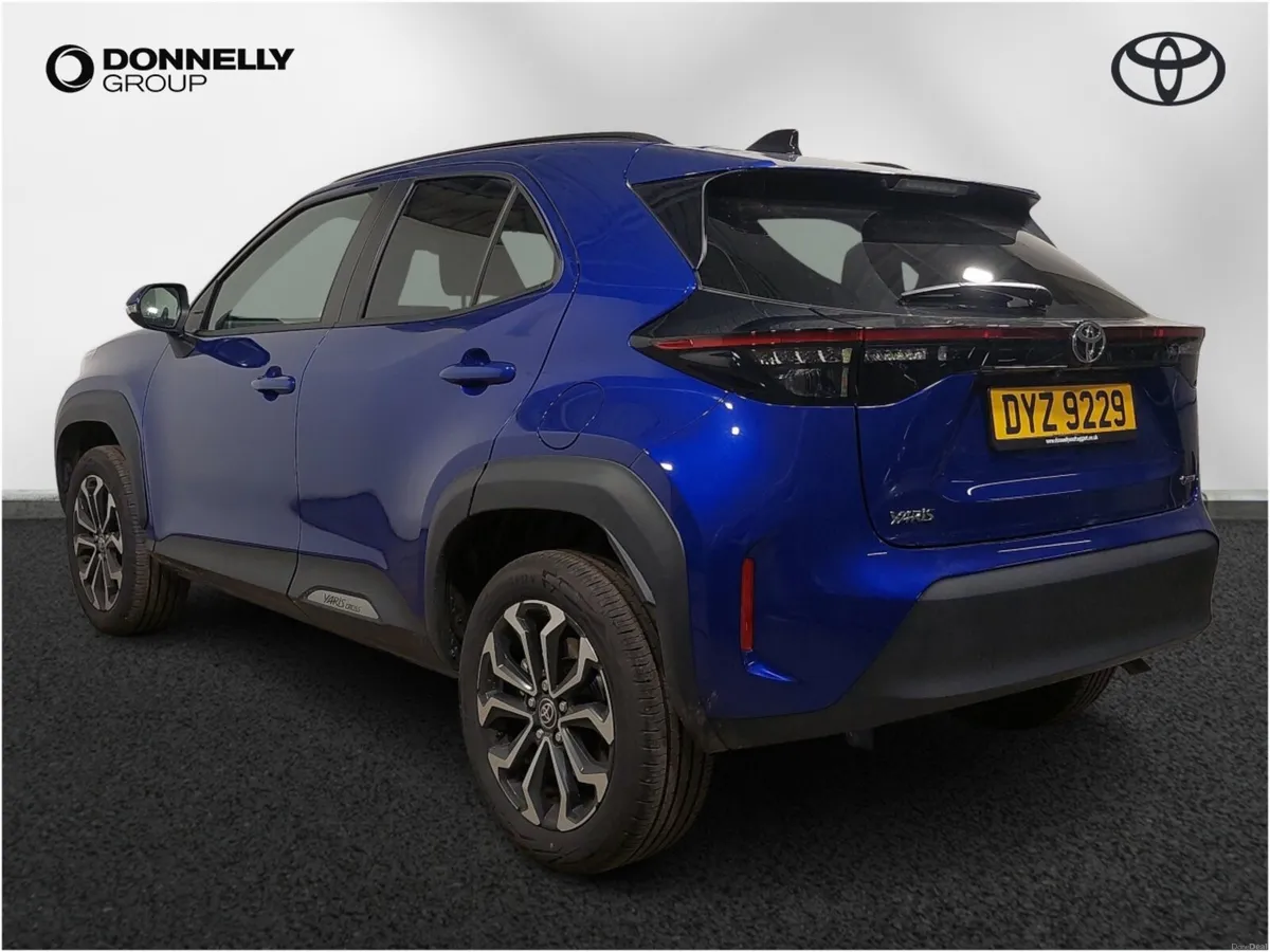 Toyota Yaris Cross Estate Design - Image 2