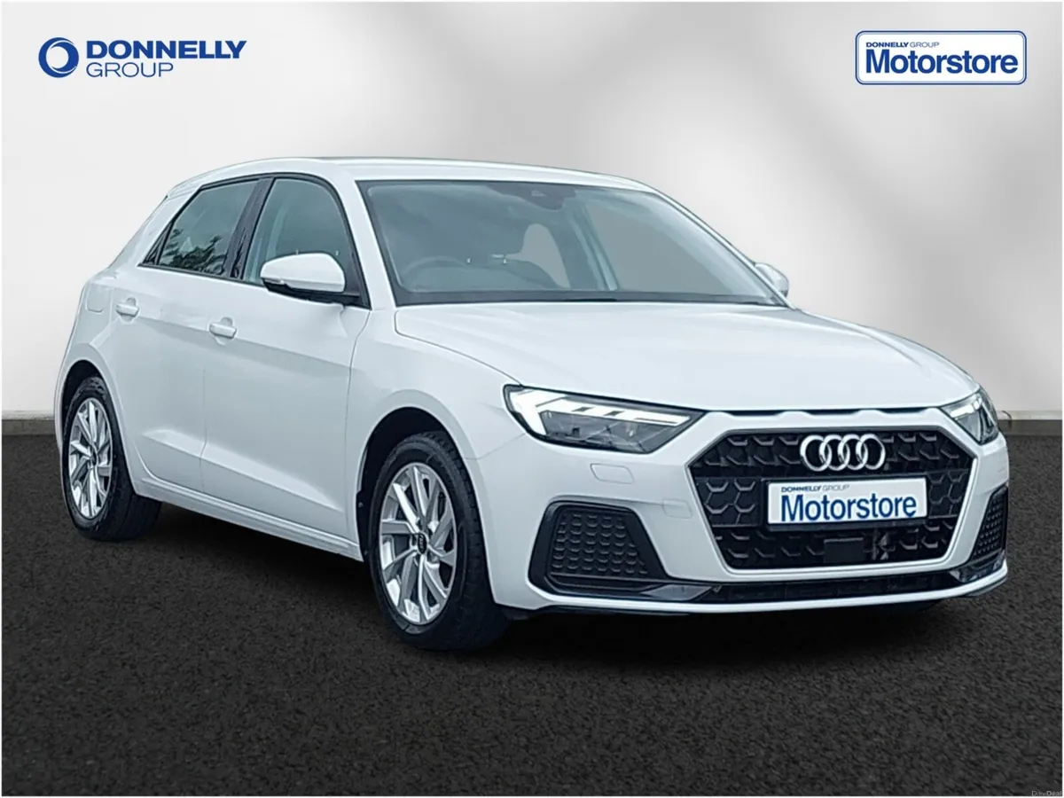 Audi A1 Sportback Sport - Image 1