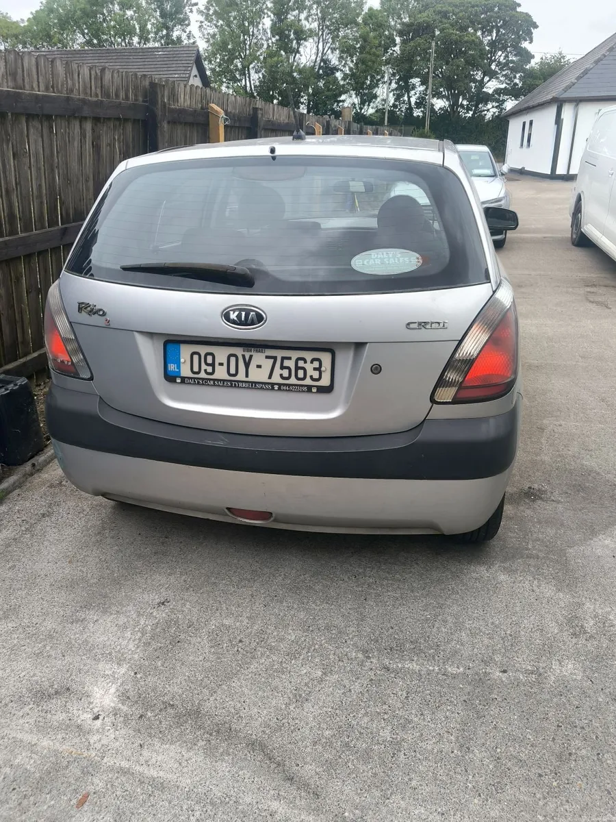 Kia Rio 2009 - Image 2