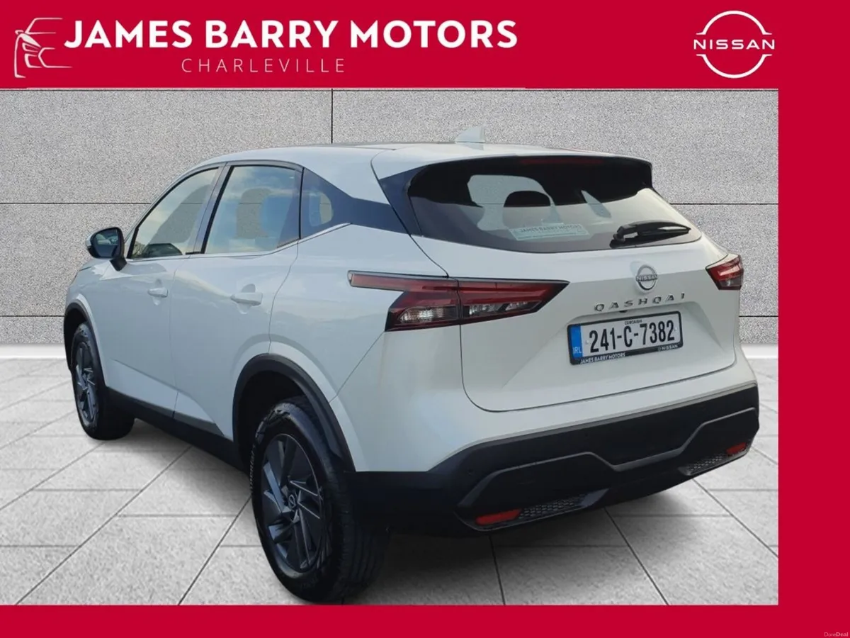 Nissan Qashqai 1.3p MHEV // SV // 25,000km - Image 3