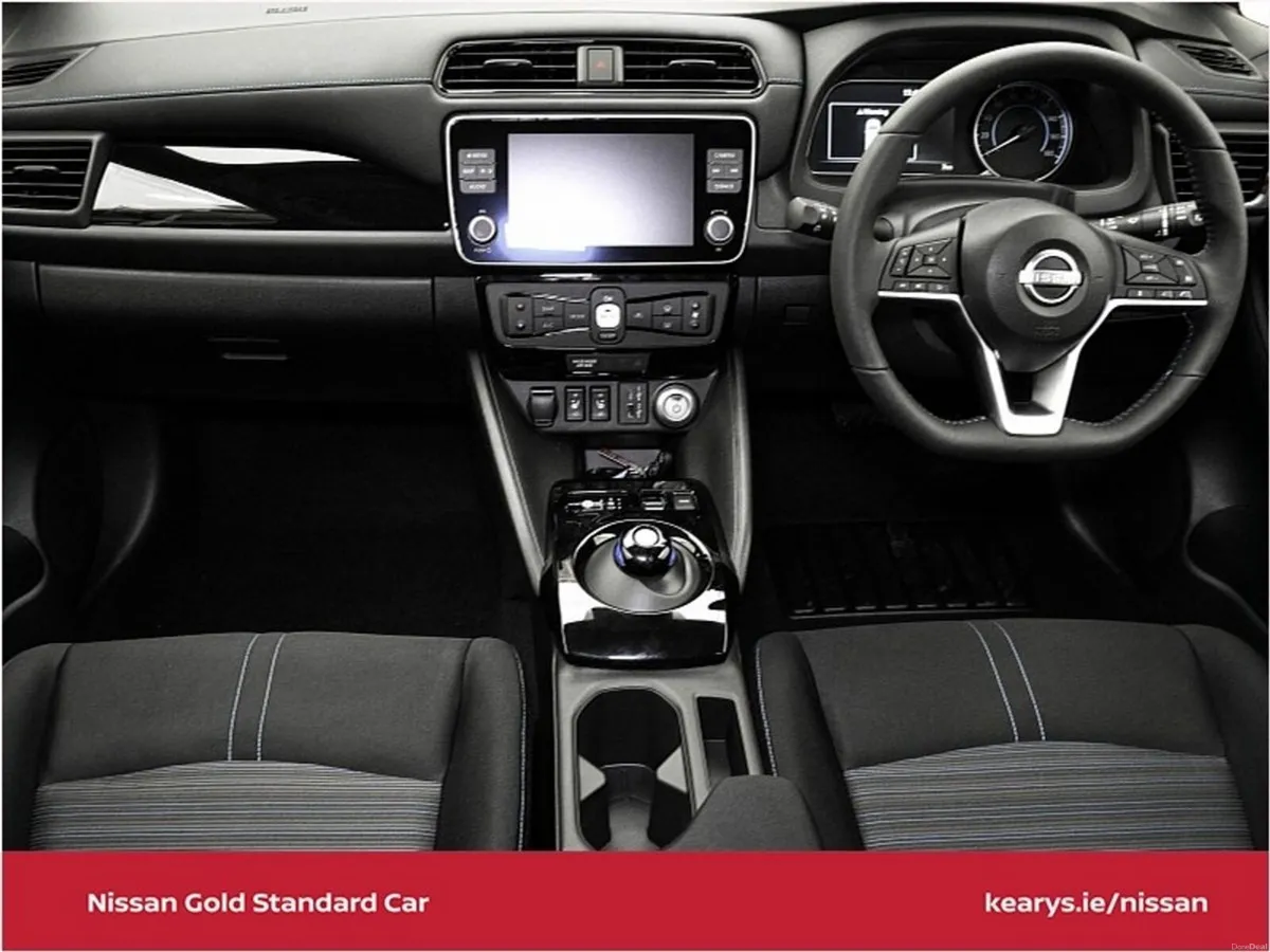 Nissan Leaf SV Premium 40 kWh WITH COLD PACK - 1 O - Image 4
