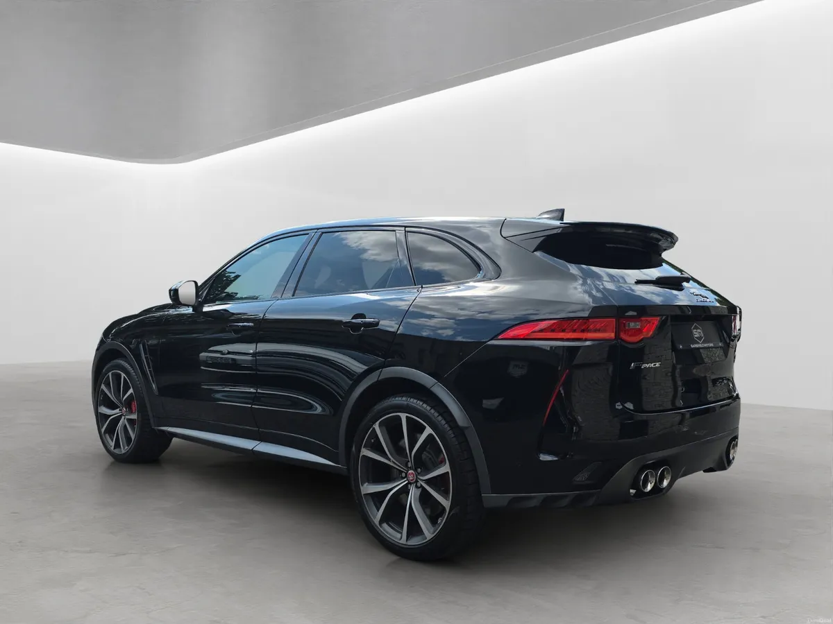 2019 JAGUAR F PACE 5.0 SVR S/C 550 BHP AUTO. - Image 5