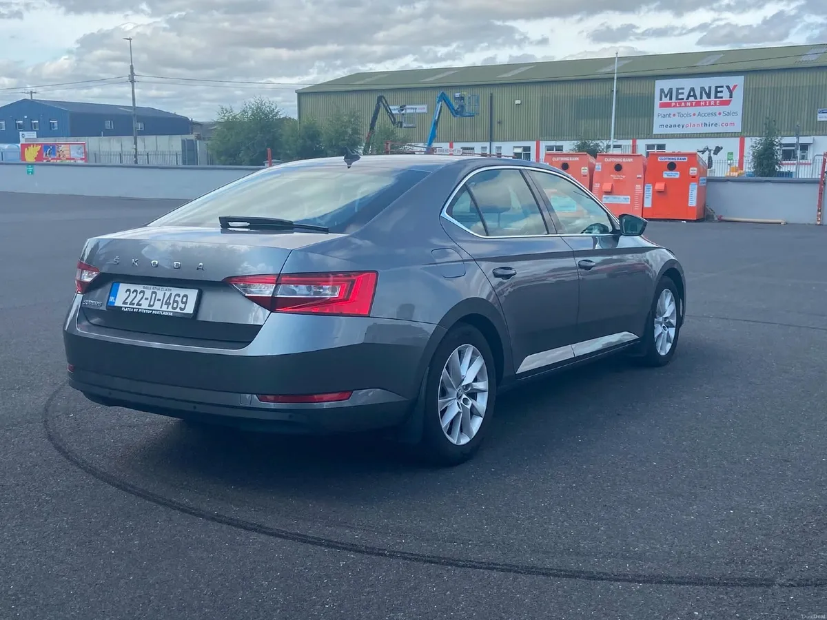 Skoda Superb 2022 - Image 6