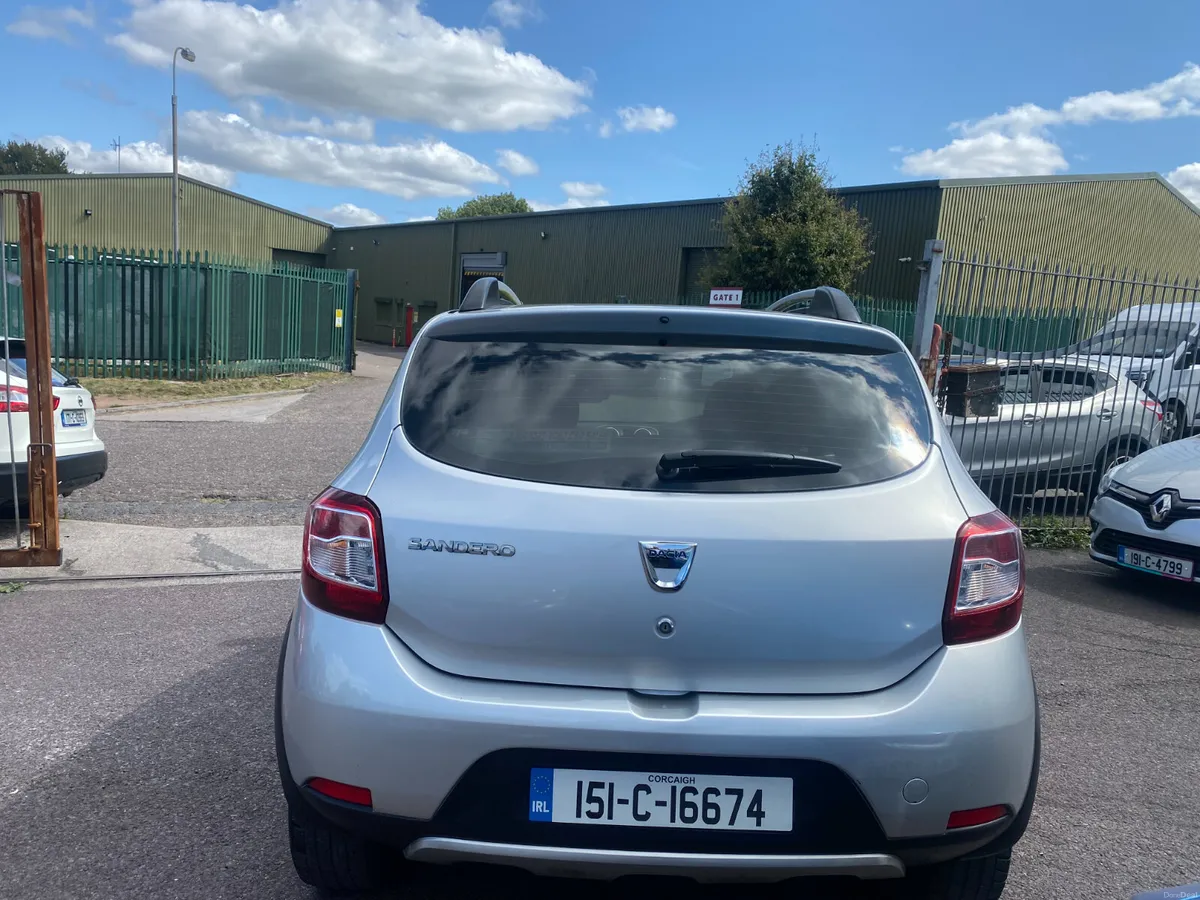 Dacia Sandero Stepway 2015 - Image 2