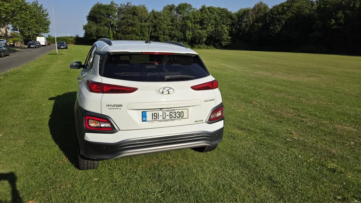 Hyundai Kona Electric 64 KW - Image 4