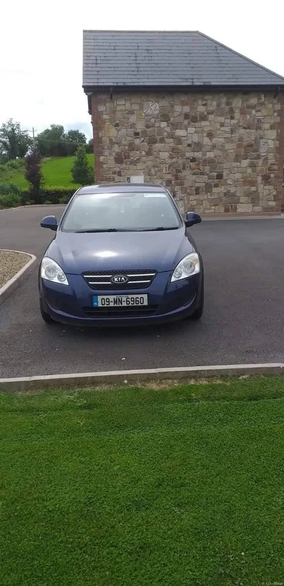 Kia Ceed 2009 1.6 Diesel - Image 1