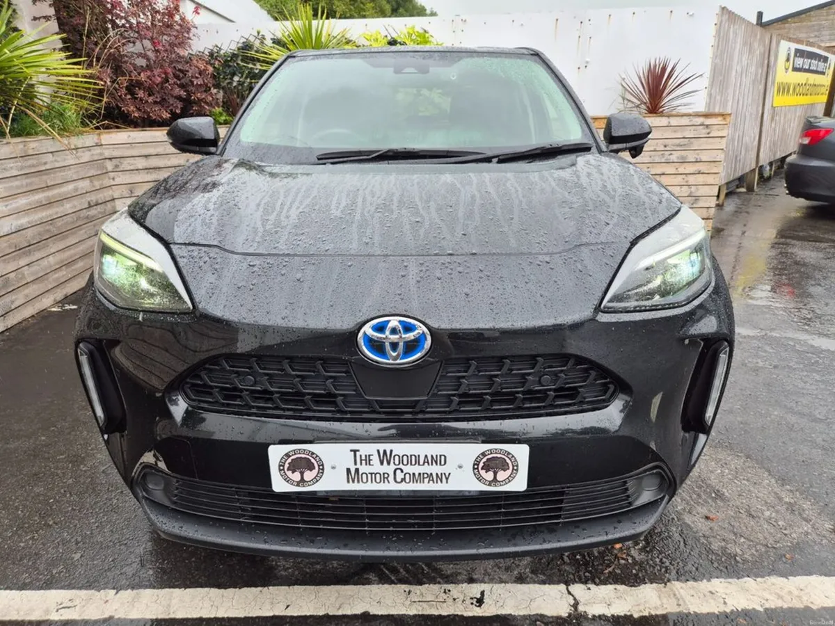 Toyota Yaris Cross 1.5 HYBRID / SOL TOP SPEC / TAX - Image 4