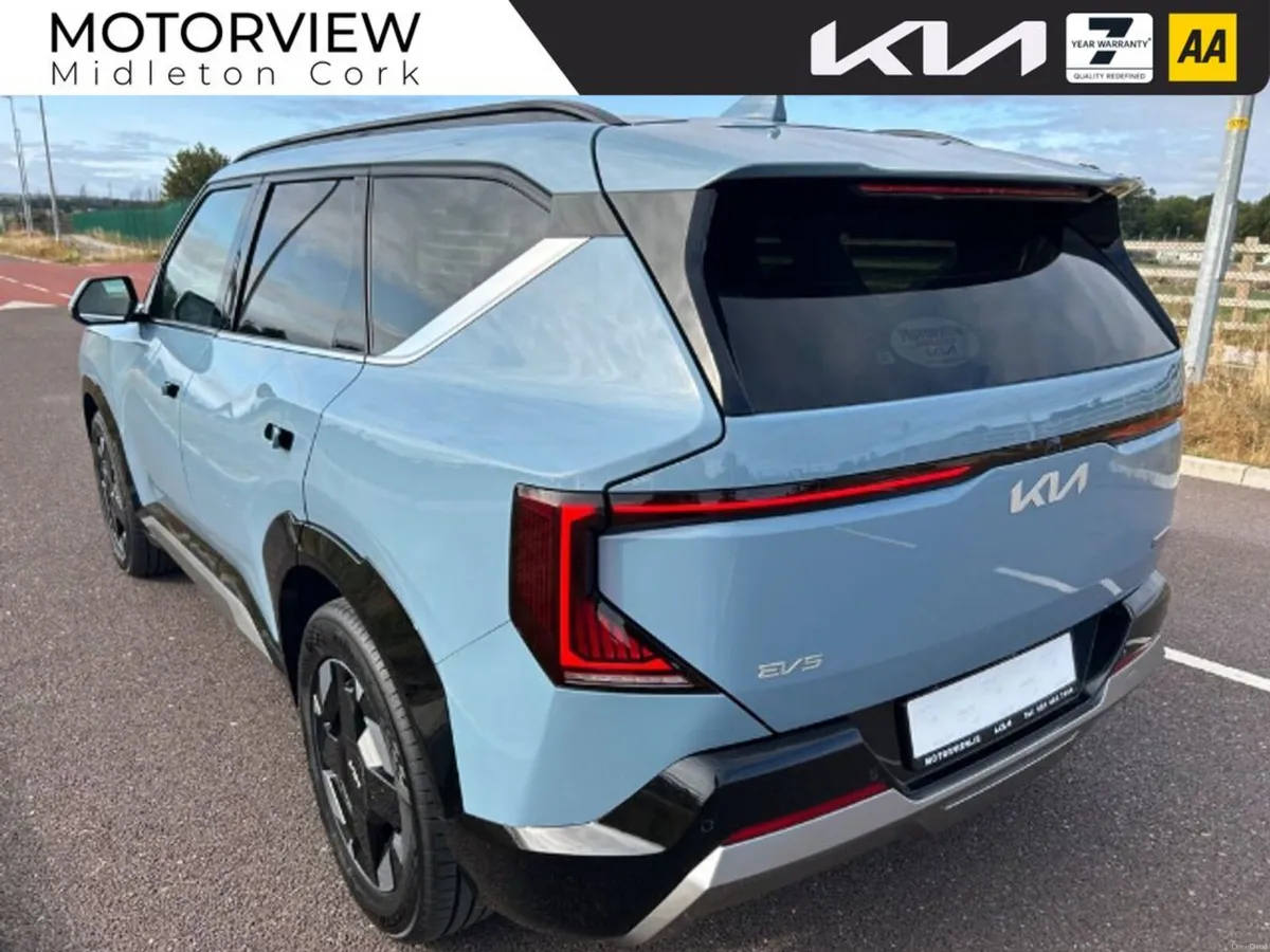 Kia EV5 Earth 3 *OVER 500KM RANGE* *7 years Kia Wa - Image 5