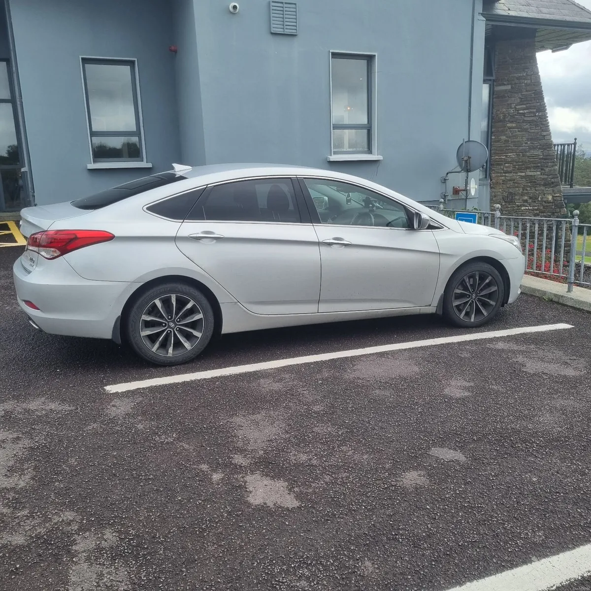 Hyundai i40 2015 - Image 2
