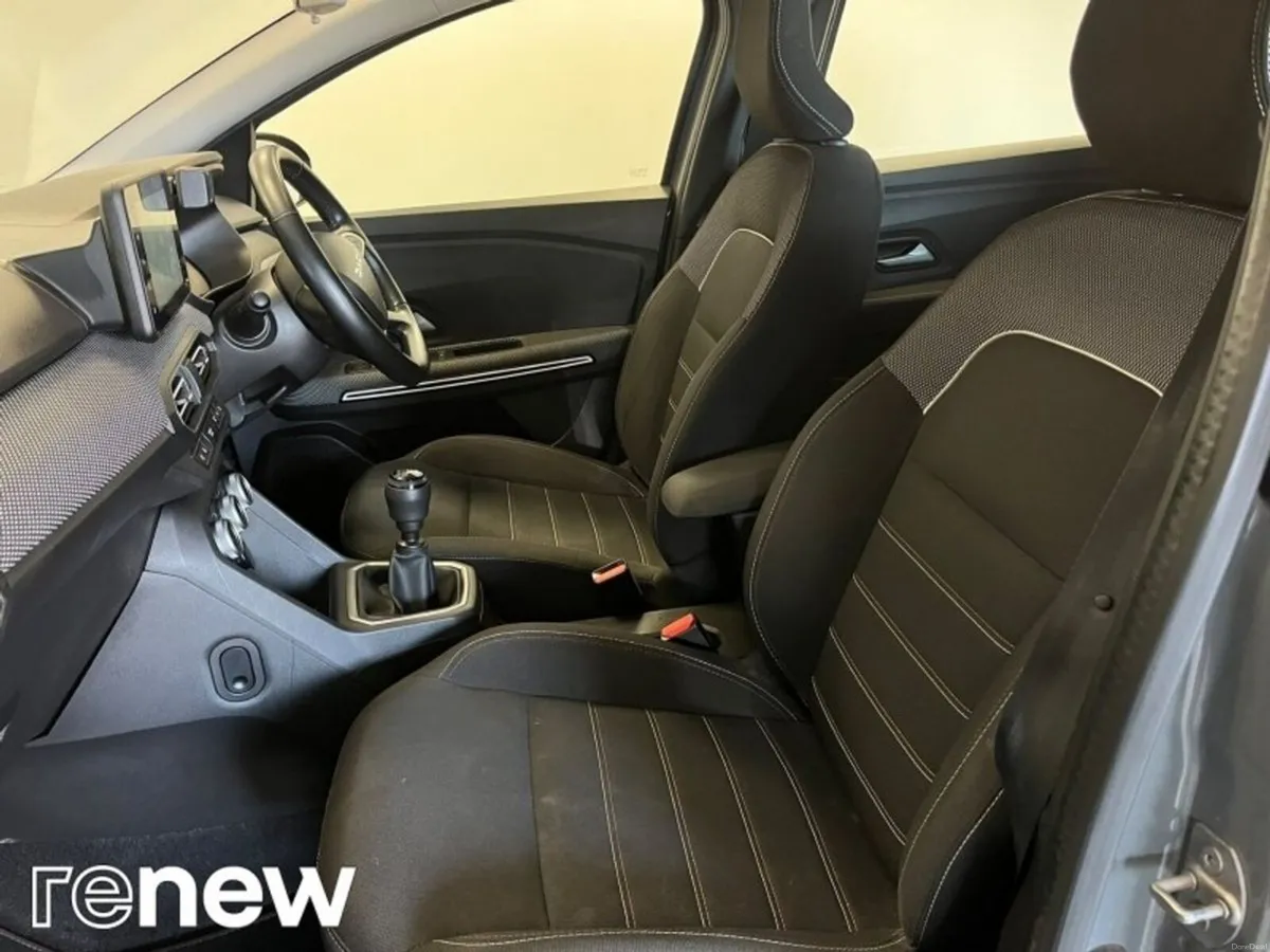 Dacia Jogger TCe 110 Extreme SE - Image 6