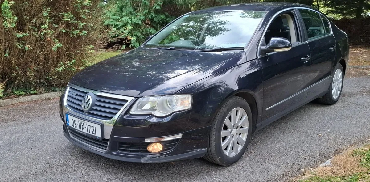 09 VW Passat ,   2lt Diesel  ,  LOW Kms - Image 2