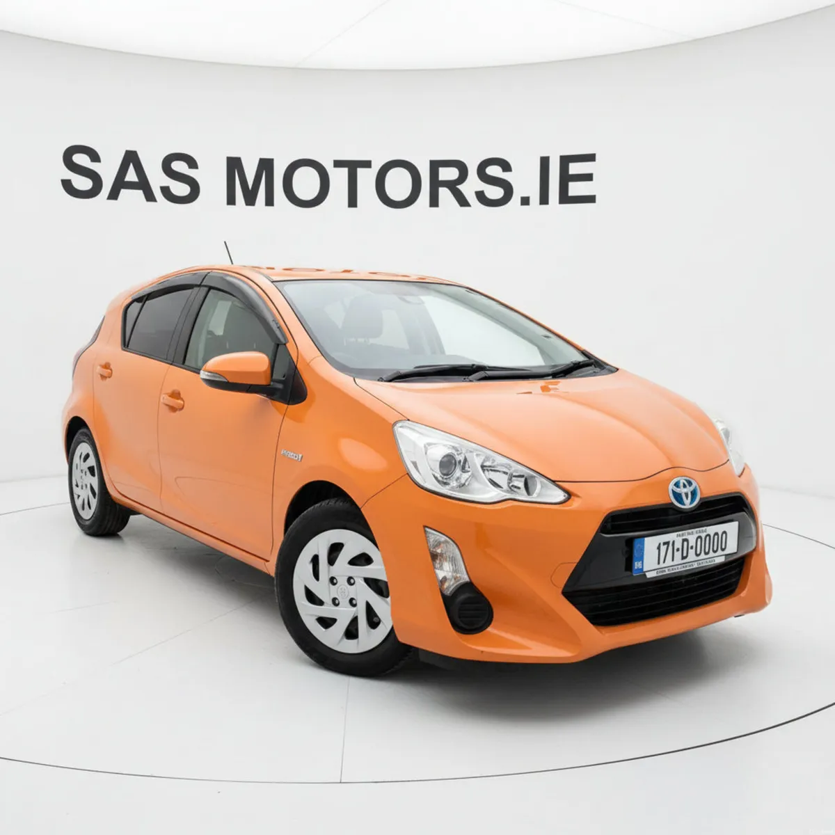 Toyota Aqua 2017 Hybrid Auto Low Miles High Spec - Image 1