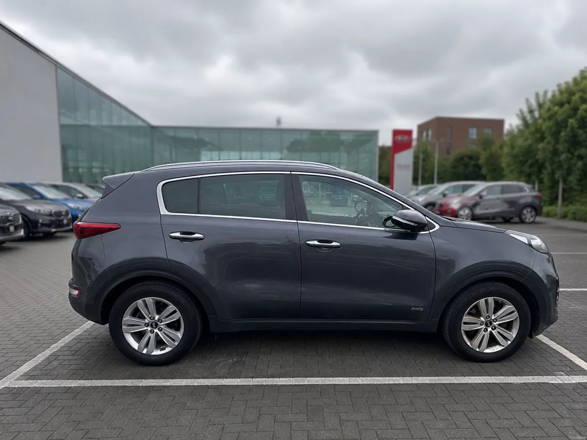Kia Sportage 4X4 EXS AUTO - HIGH SPEC - Image 3