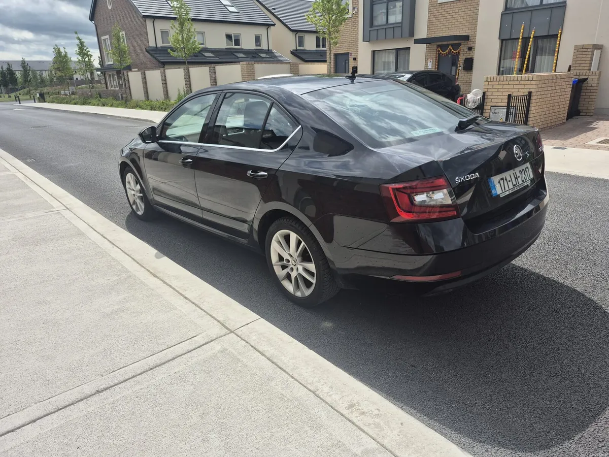 2017 soda octavia style 1.6 - Image 4