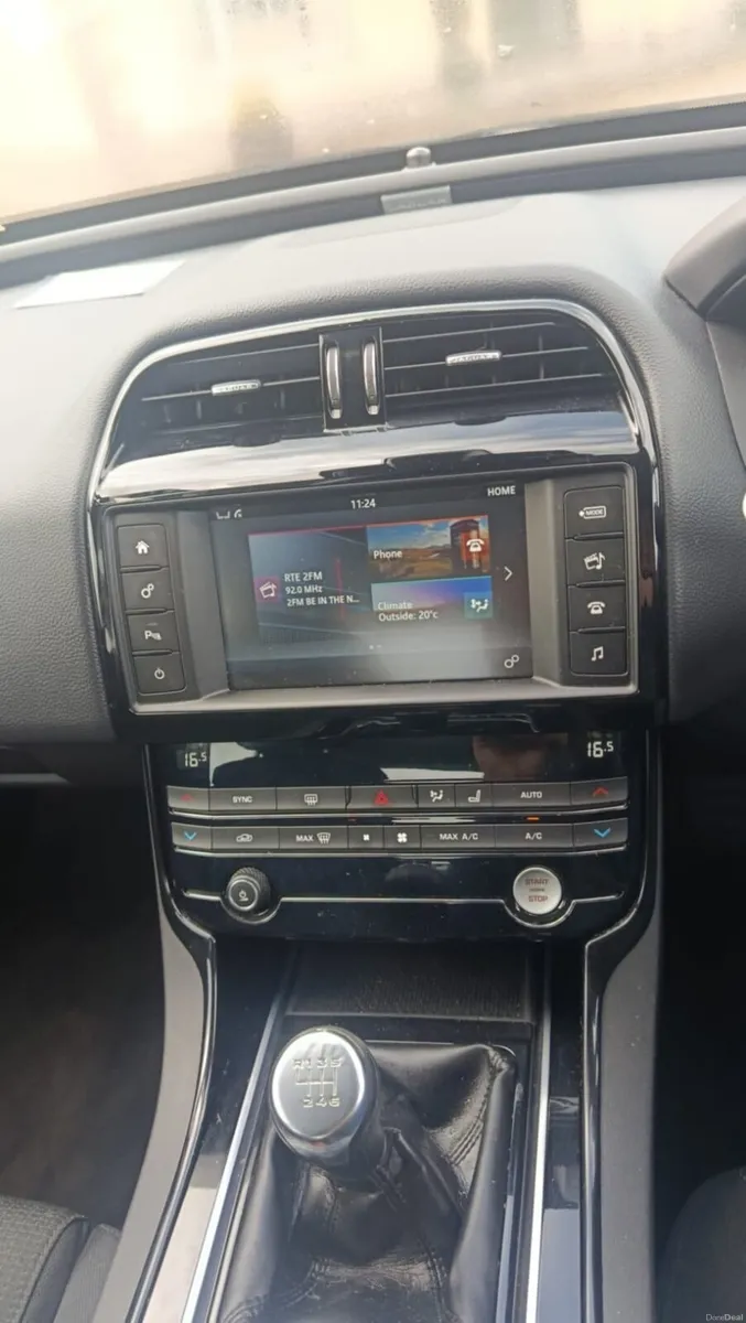 Car - Image 4