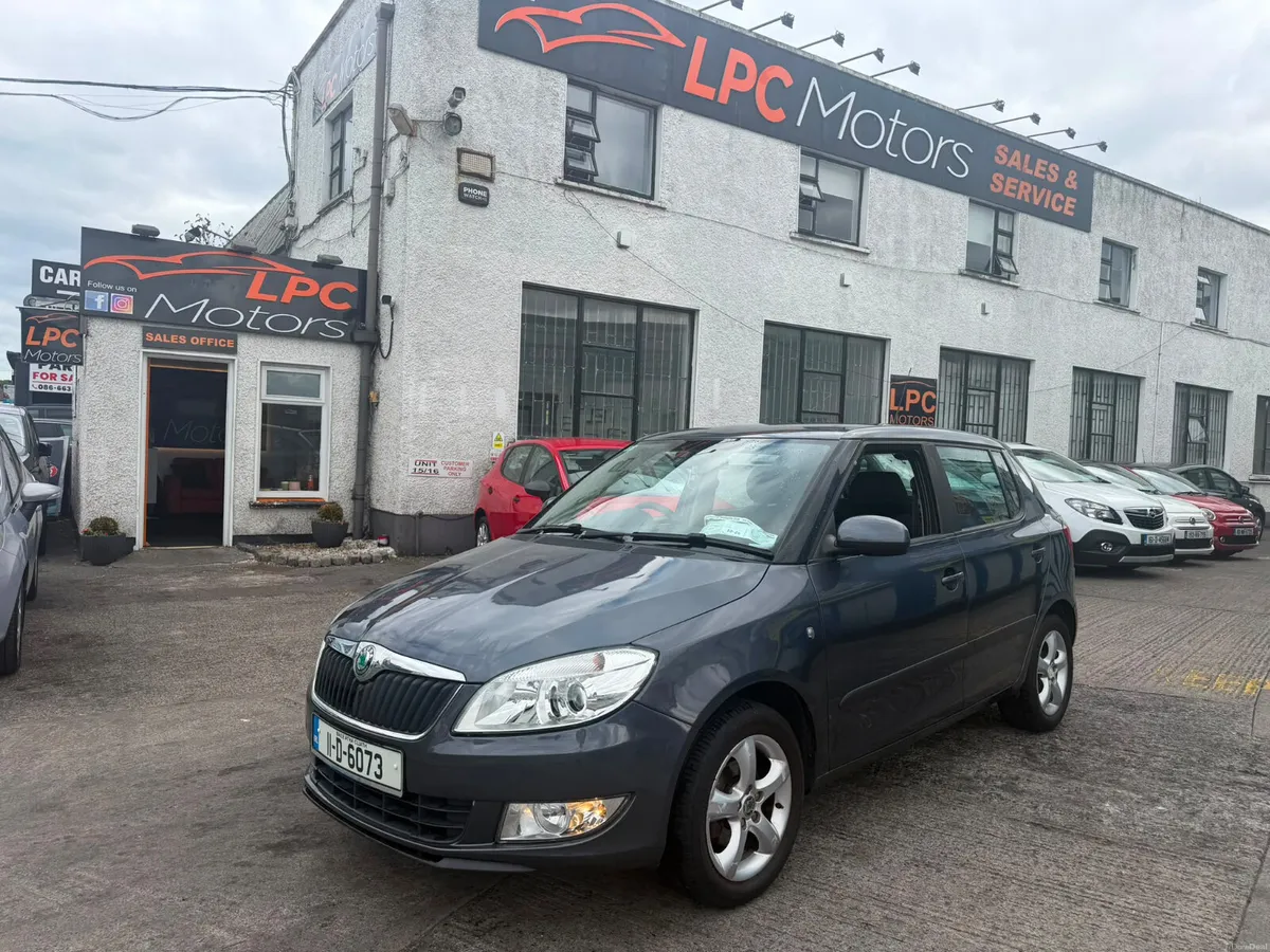 Skoda Fabia 2011 - Image 2