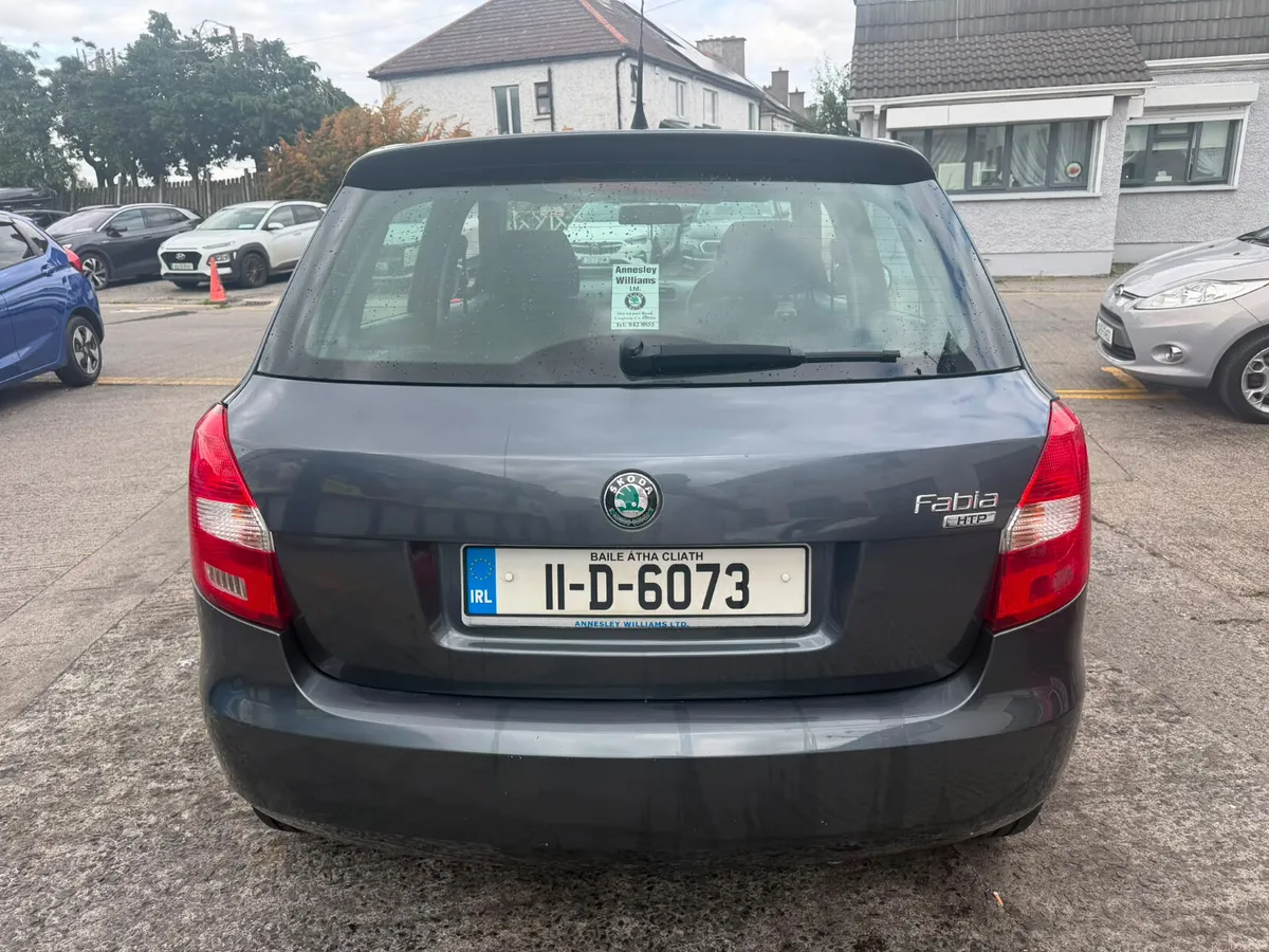 Skoda Fabia 2011 - Image 6