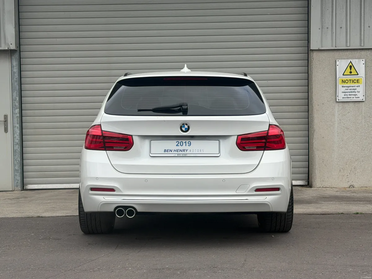 2019 BMW 320D Luxury Touring automatic - Image 5