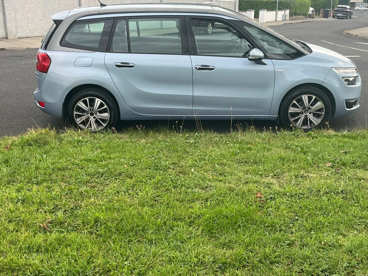 2015 c4 Picasso, AUTOMATIC, 7 Seats - Image 5